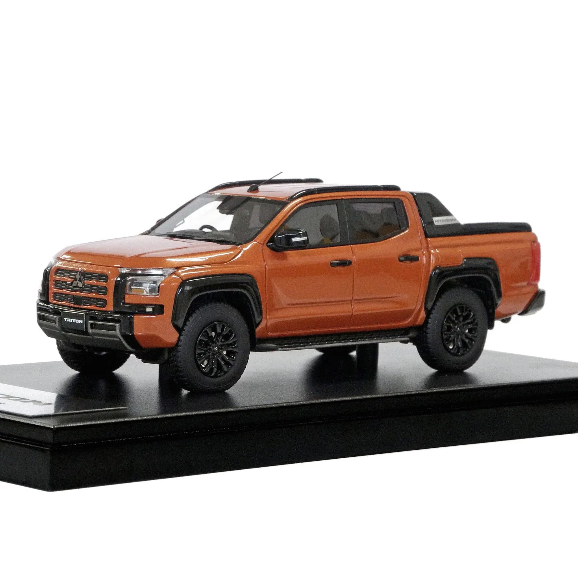 トライトン 1/43モデルカー MITSUBISHI MOTORS COLLECTION